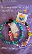 Load image into Gallery viewer, š¼ Multicolor Daisies š¼ Silicone Bead Collar