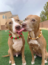 Load image into Gallery viewer, Chunky Christmas Pearls Acrylic Bead Collar