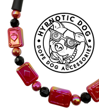 Load image into Gallery viewer, Red Blackjack Acrylic Bead Collar