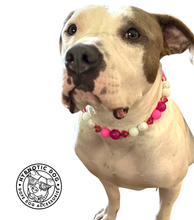 Load image into Gallery viewer, Magenta Glow Acrylic Bead Collar
