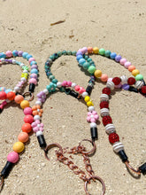 Load image into Gallery viewer, Pastel Rainbow Acrylic Bead Collar