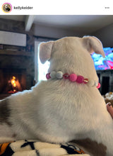 Load image into Gallery viewer, Magenta Glow Acrylic Bead Collar