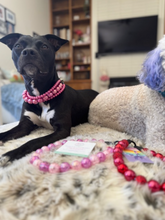 Load image into Gallery viewer, Magenta Rain Triplo Acrylic Bead Collar