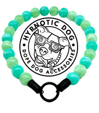 Load image into Gallery viewer, Sea Glass Acrylic Bead Collar