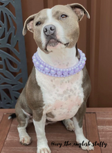Load image into Gallery viewer, Lavender Rain Triplo Acrylic Bead Collar