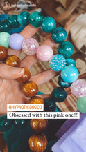 Load image into Gallery viewer, Teal Swirl Acrylic Bead Collar