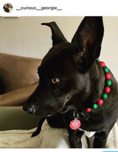 Load image into Gallery viewer, Christmas Frost Bead Collar