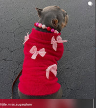 Load image into Gallery viewer, Chunky Valentine Pearls Acrylic Bead Collar