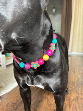 Load image into Gallery viewer, Retro Groovy 🌼 Bead Collar