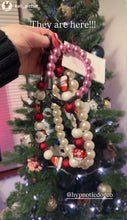 Load image into Gallery viewer, Santa Claus Bead Collar