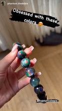 Load image into Gallery viewer, Northern Lights Resin Bead Collar