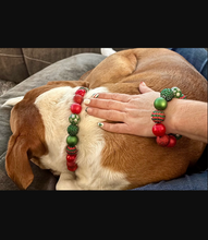 Load image into Gallery viewer, Mistletoe Glam Bead Collar