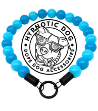 Load image into Gallery viewer, Polar Blue Acrylic Bead Collar