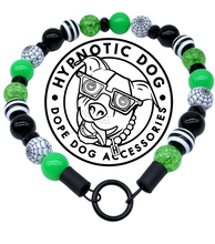 Load image into Gallery viewer, Poison Apple Bead Collar
