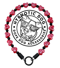Load image into Gallery viewer, Red Glitter Hearts Bead Collar