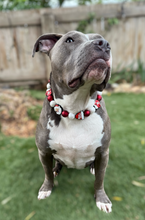 Load image into Gallery viewer, Santa Claus Bead Collar